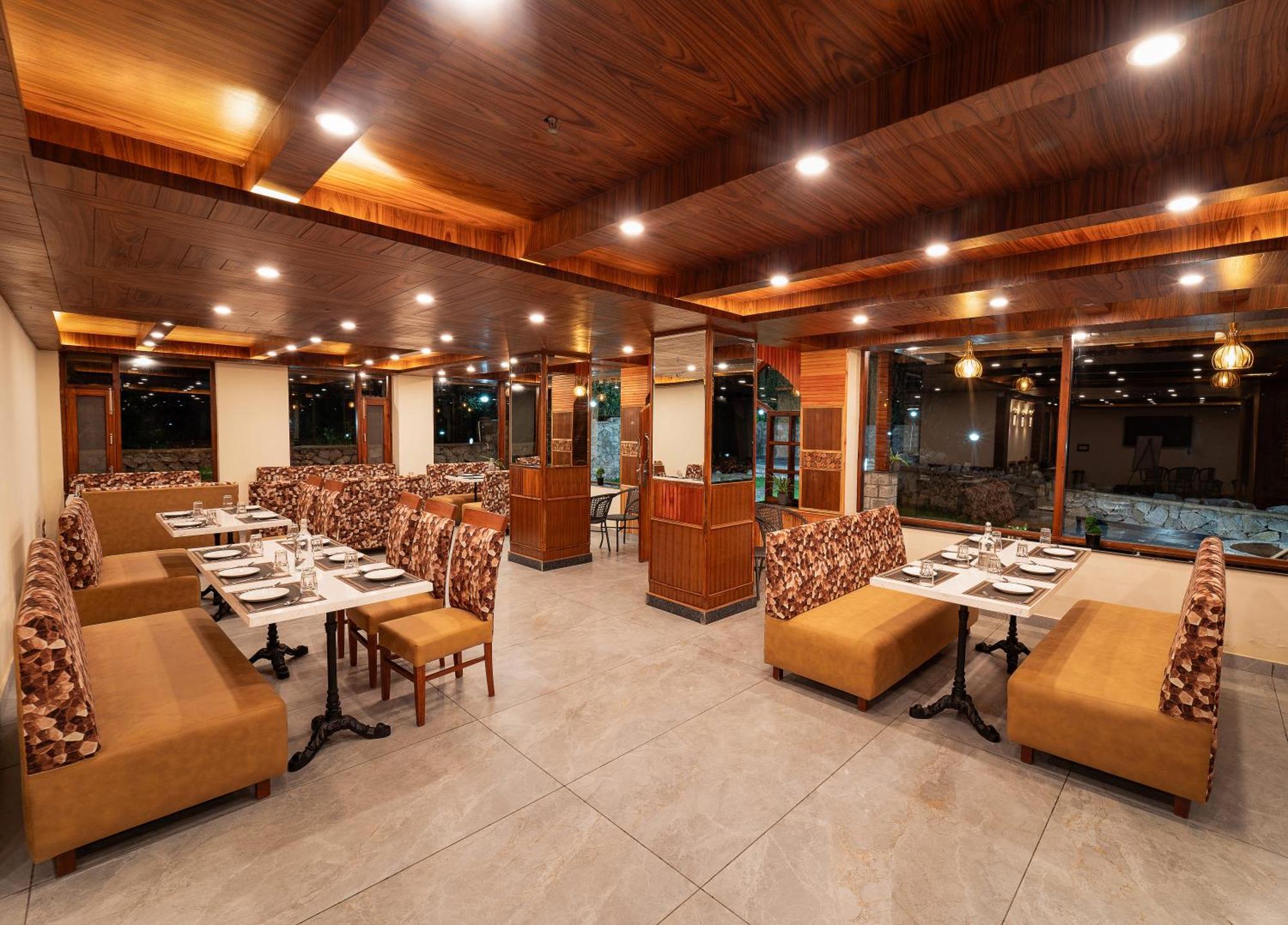 Nazaara - A Luxe Retreat Manāli Exterior foto